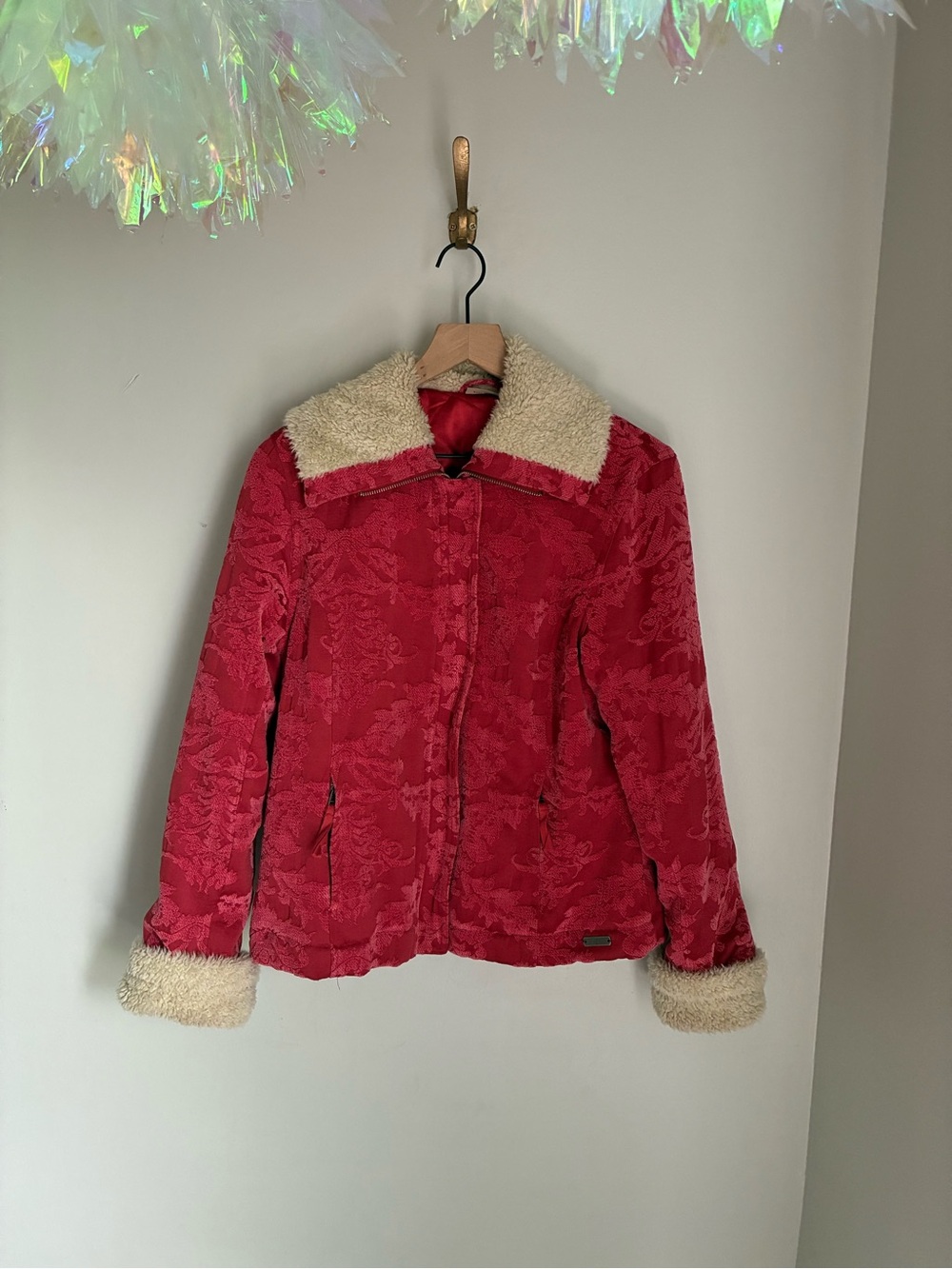 Ruff Hewn Penny Lane Jacquard Carpet Red Jacket Size Large